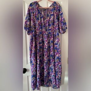 Nasty Gal Plus Size Floral Print V Neck Midi Dress, size 16